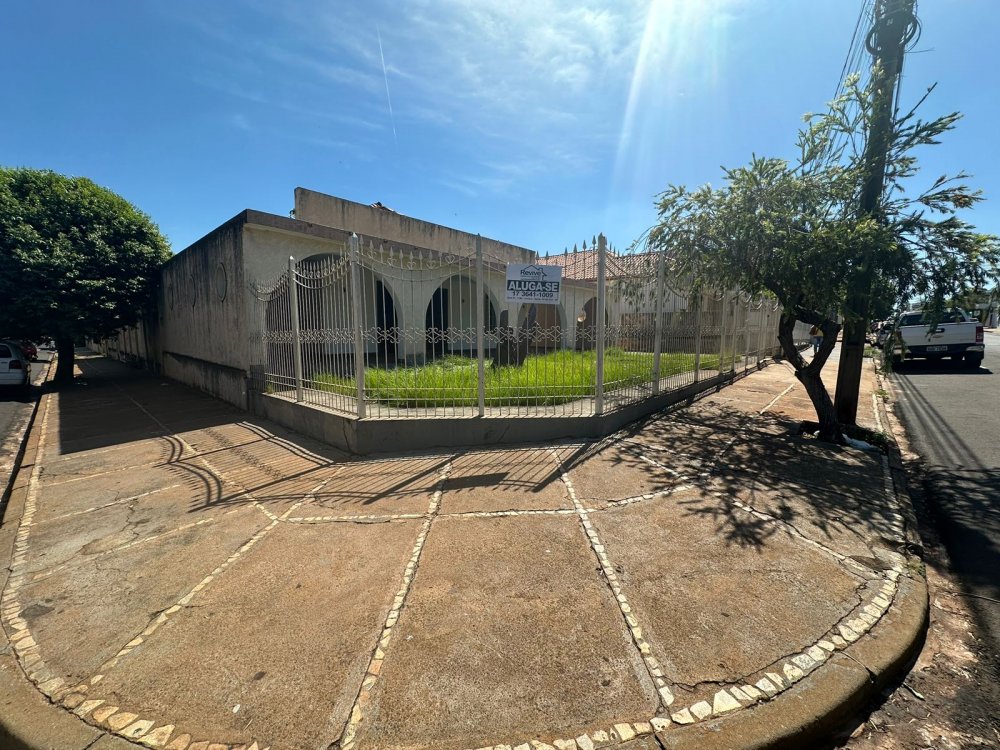 Casa - Aluguel - Centro - Santa F do Sul - SP