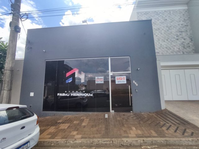 Salo - Aluguel - Prximo Ao Centro - Santa F do Sul - SP