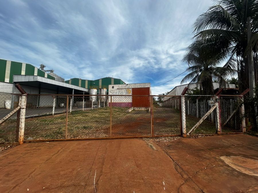 Barrac�o - Aluguel - Residencial Monte Libano II - Santa F� do Sul - SP