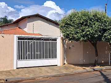 Casa � Venda