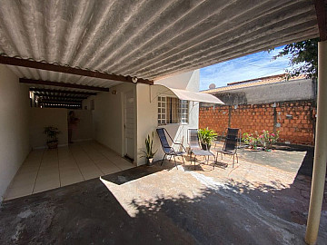 Casa � Venda